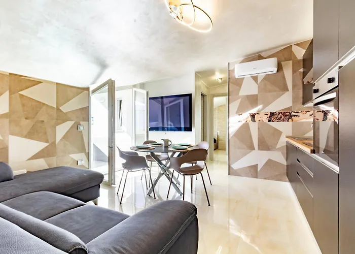 Mansarda Zara Deluxe Trilo - Myho Casa דירה