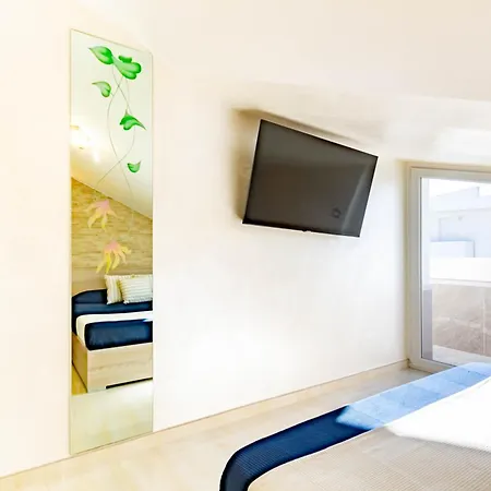 Mansarda Zara Deluxe Trilo - Myho Casa Vasto